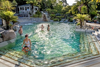 Foto Taupo DeBretts Spa Resort di Taupo