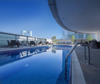 Foto del Emirates Grand Hotel en Dubái