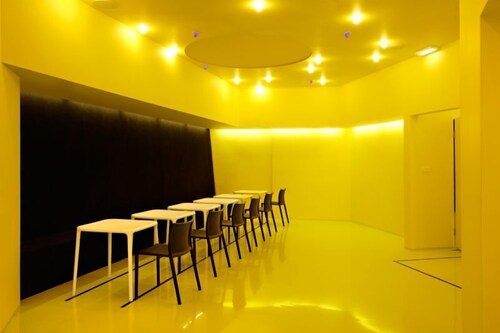 Goli i bosi hostel cijene