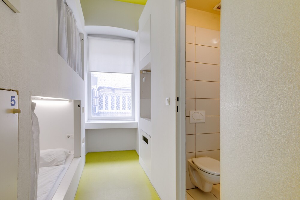 Split prodaja hostel & goli design najam bosi Goli® Bites