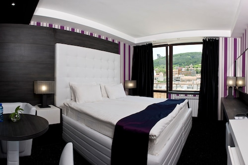 grand hotel shumen shumen hotels com