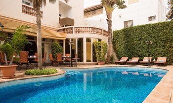 Hôtels Avec Piscine à Dakar Hotelscom