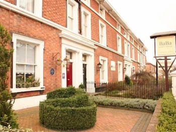 Nigeria newspapers today latest Hotels near chester zoo with parking