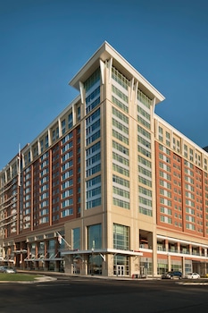 Ronald Reagan National Airport Dca Hotels With Parking Book At Ronald Reagan National Airport Dca Hotels With Parking Book At