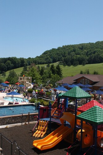 Top Hotels In Ellicottville New York - Cancel Free On Most Hotels Hotels Com