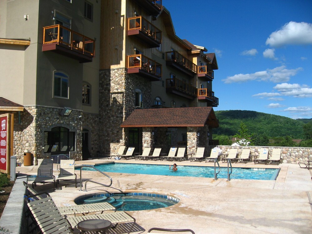 The Tamarack Club Ellicottville Info Photos Reviews Book At The Tamarack Club Ellicottville Indoor Outdoor Pool