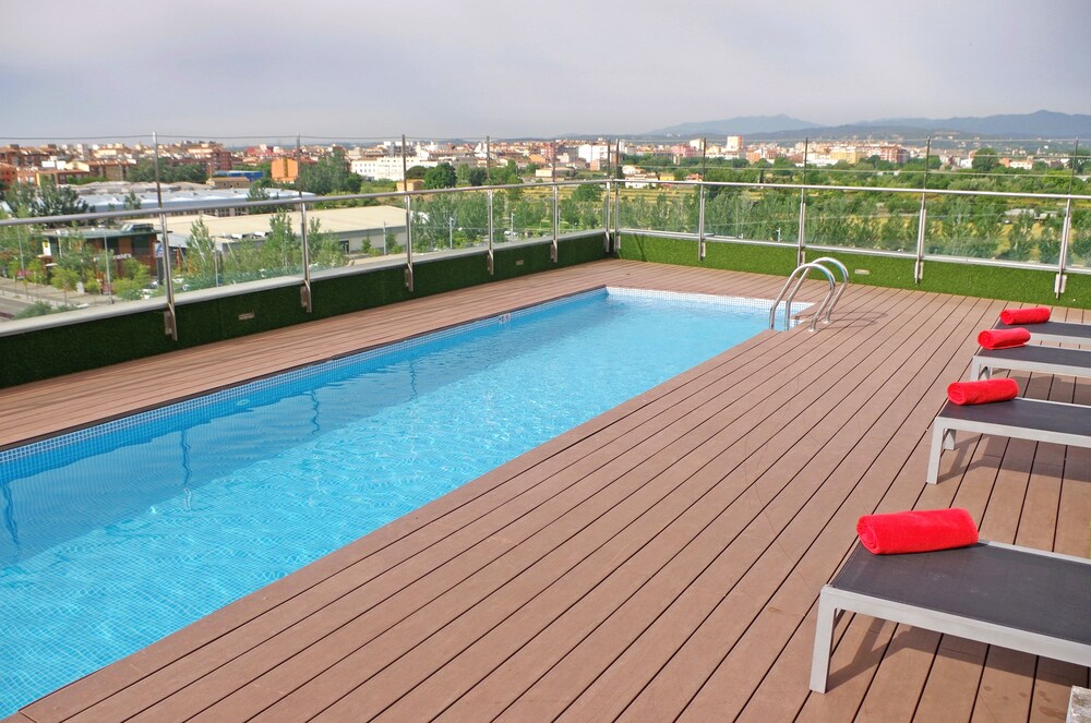 Doubletree By Hilton Hotel Girona In Girona Hotels Com
