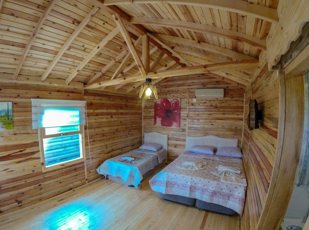 cakir bungalov evi ayvacik turkey ayvacik hotel discounts hotels com