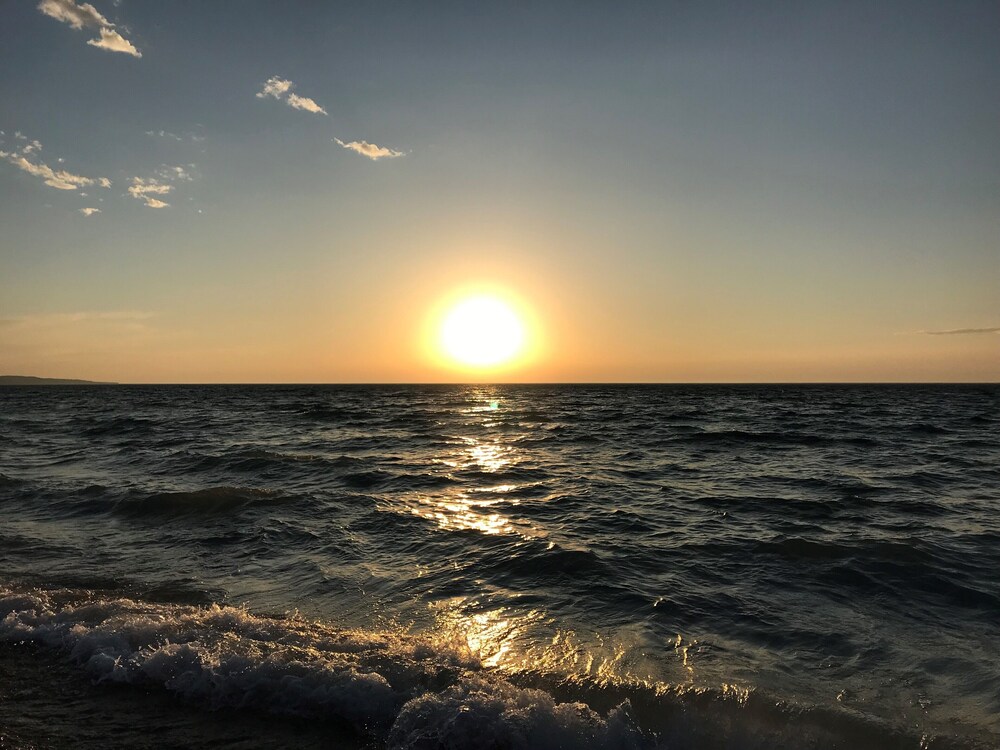 预订, 2019佩托斯基the yellow house in bay harbor! still a