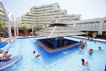 ภาพ Benal Beach Terrace by Madflats Collection ใน เดนัลมาเดนา