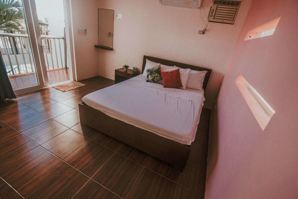 Book Brisa Marina Beach Resort In Morong Hotels Com