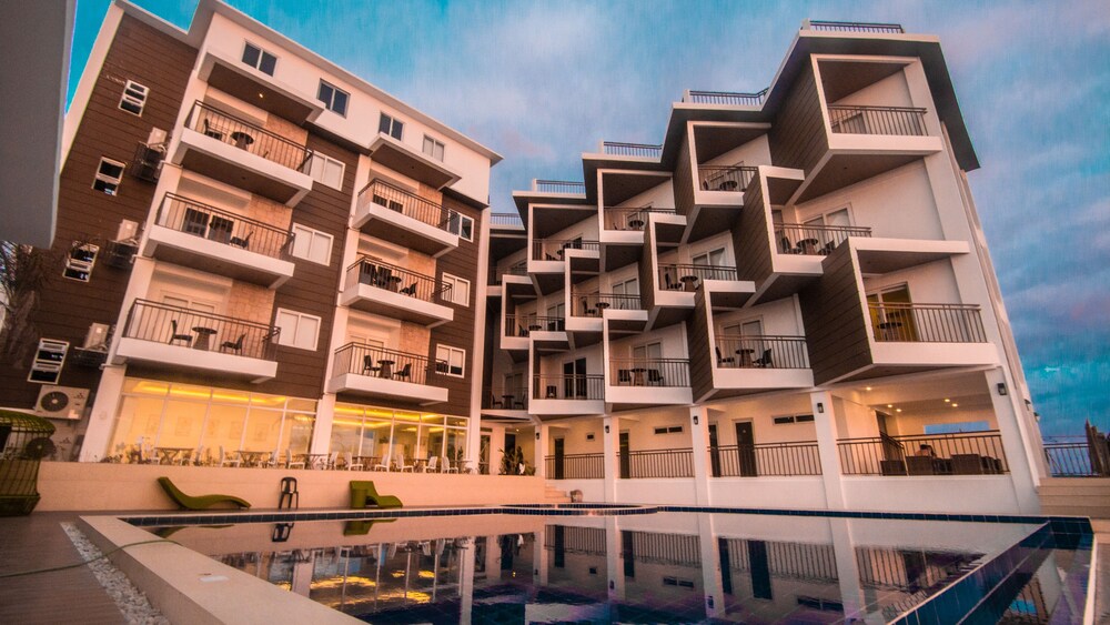 Book Brisa Marina Beach Resort In Morong Hotels Com