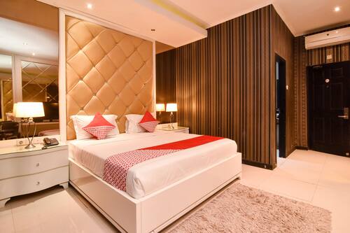 احجز أو واي أو 1396 دي بست هوم ستاي في سورابايا قارن أسعار الفنادق في سورابايا