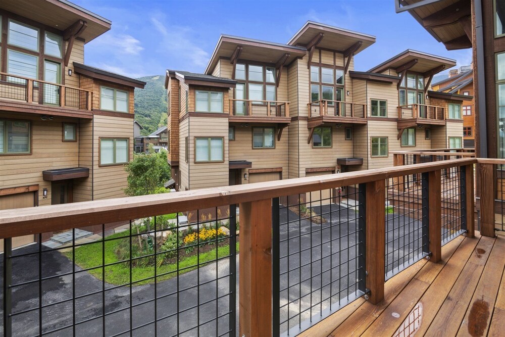 独立别墅 - 阳台