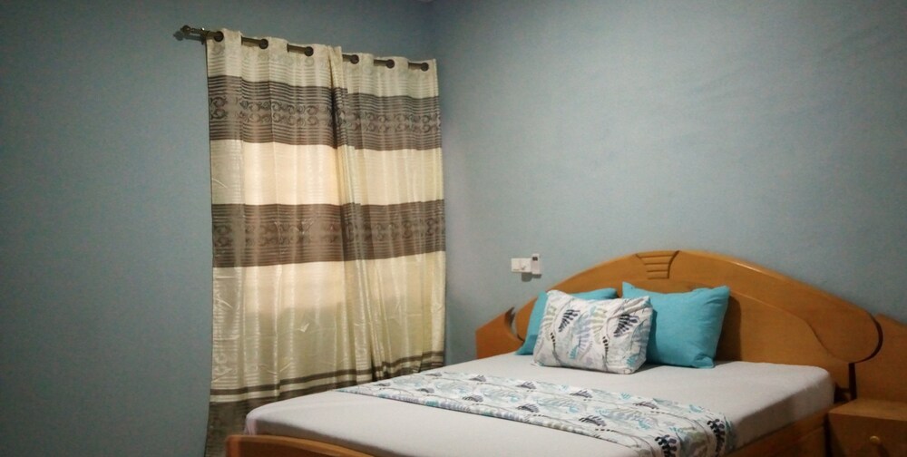 Book Maybeth Guest House In Koforidua Hotels Com
