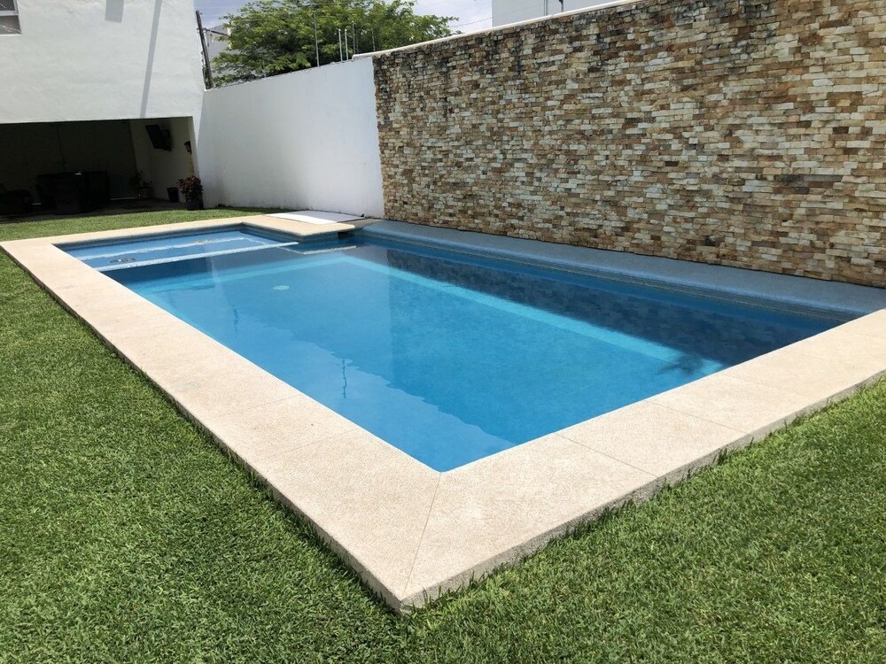 Book Quinta 10 habitaciones jardin y alberca in Cuernavaca