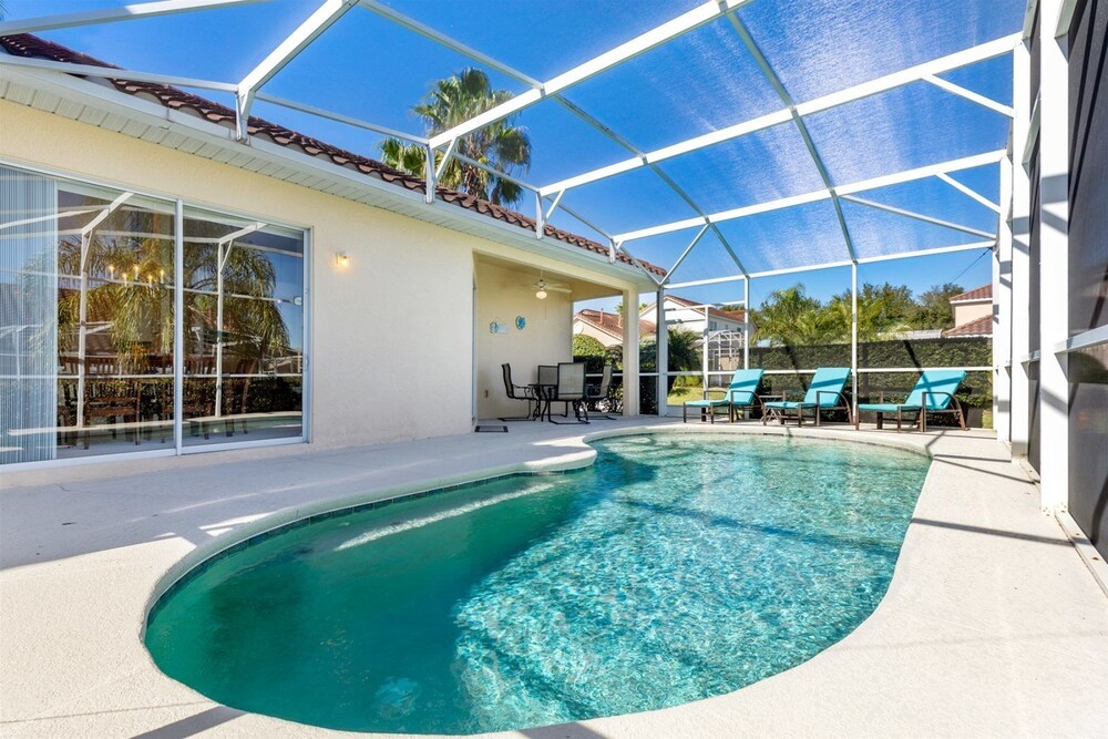 惊人3 床别墅酒店 - 附私人超大游泳池 - 293预订, 2019达文波特惊人