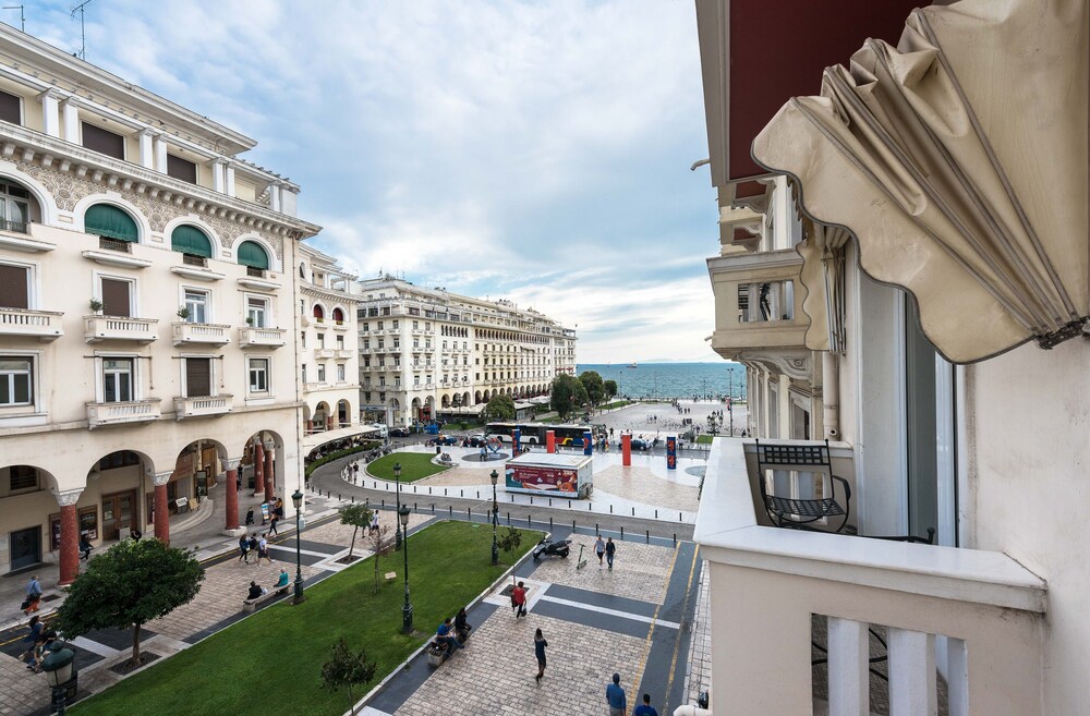 Aristotelous Grand View Thessaloniki Greece Thessaloniki Hotel Discounts Hotels Com