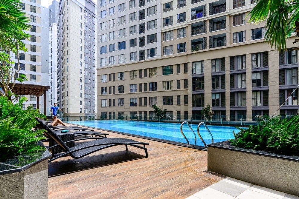 Book Riverside Residence Saigon Royal In Ho Chi Minh City Hotels Com