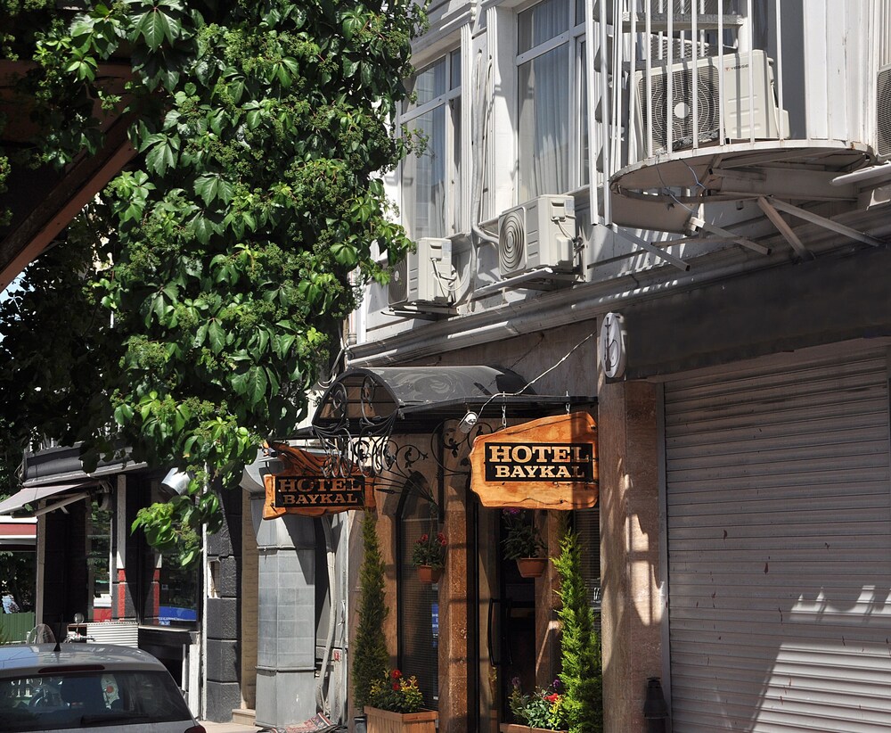 Hotel Baykal In Eminonu Eminonu Istanbul
