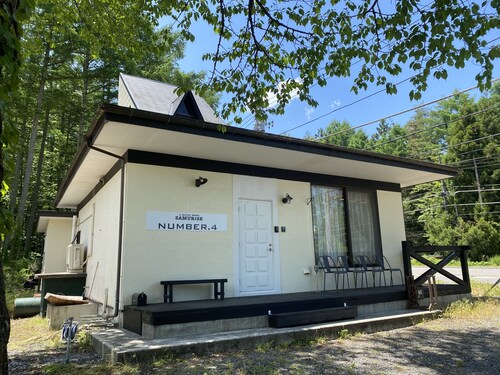 鳴沢 鳴沢氷穴 周辺のホテル 宿泊予約 格安ホテル予約 最安値検索 ホテルズドットコム