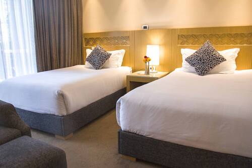 احجز فاموس أديس هوتل في أديس أبابا قارن أسعار الفنادق في أديس أبابا