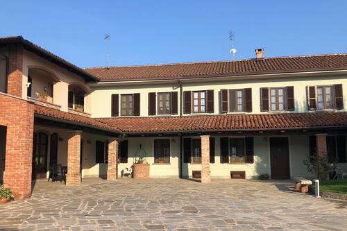 book casa serra in asti hotels com