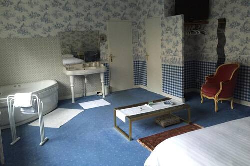 Hotel Joly Armentieres Hotels Com Hotel Joly Armentieres Hotels Com
