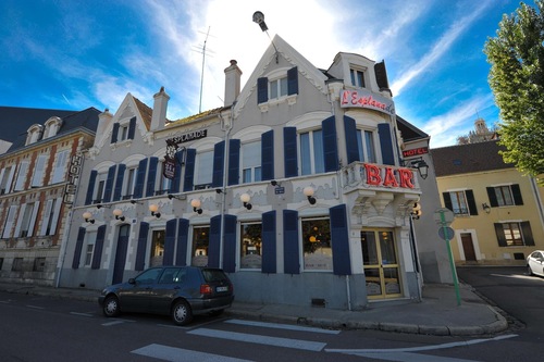 L Esplanade En Sens Hotels Com