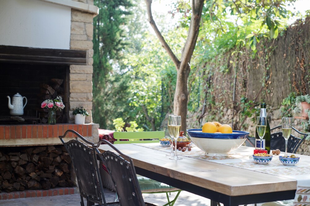 Book Villa Naranja In Sant Cugat Del Valles Hotels Com