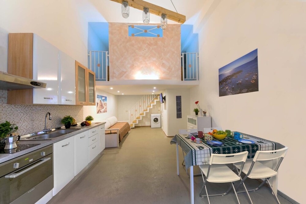 普利亚公寓酒店