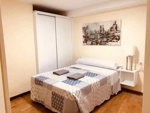 カストロ デ レイ のホテル 宿泊予約 格安ホテル予約 最安値検索 ホテルズドットコム 多数の宿泊施設のキャンセル無料