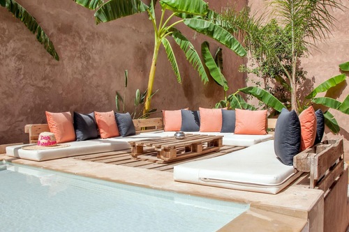 احجز فيلا من 7 غرف نوم في مراكش مع