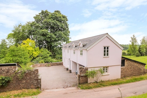 The Buckstone House Coach House Coleford United Kingdom Coleford Hotel Discounts Hotels Com