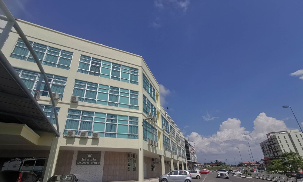 Book Zen Rooms Ambassador Residence In Bintulu Hotels Com