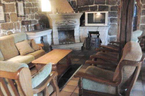 House With 5 Bedrooms In Menaza With Furnished Terrace And Wifi Aguilar De Campoo Spain Aguilar De Campoo Hotel Discounts Hotels Com