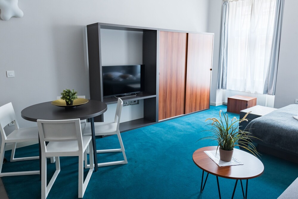 Book Cilindar Apartments In Zagreb Hotels Com