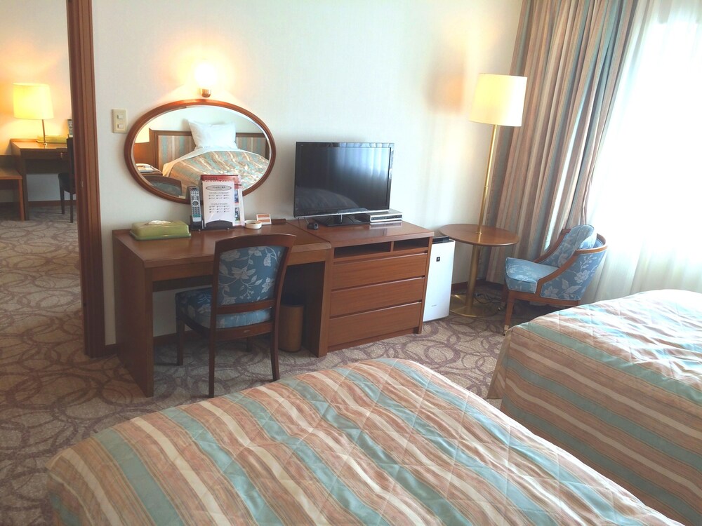 ホテルプリシード郡山 ツインルーム朝食付ペア宿泊券 - beachculture.co.jp