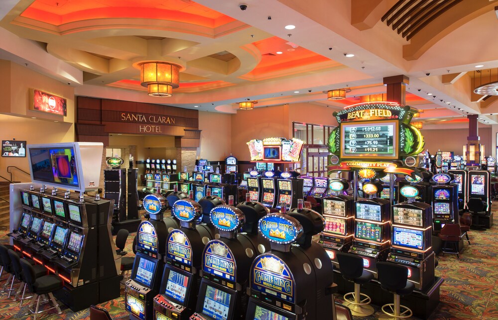 Book Santa Claran Hotel Casino in Espanola