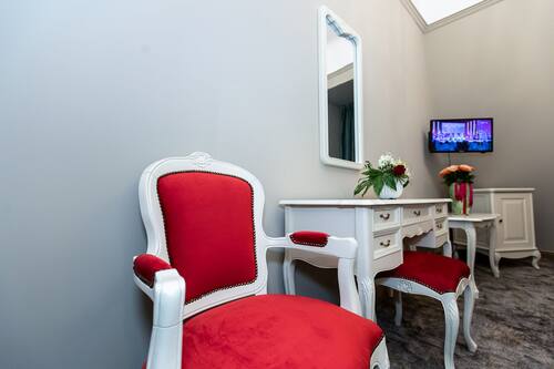 Book Grand Hotel Traian In Iasi Hotels Com