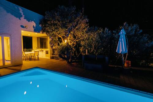 Casablanca Pool House Kamakura 鎌倉 の宿泊予約 ホテルズドットコム Casablanca Pool House Kamakura 鎌倉 の宿泊予約 ホテルズドットコム