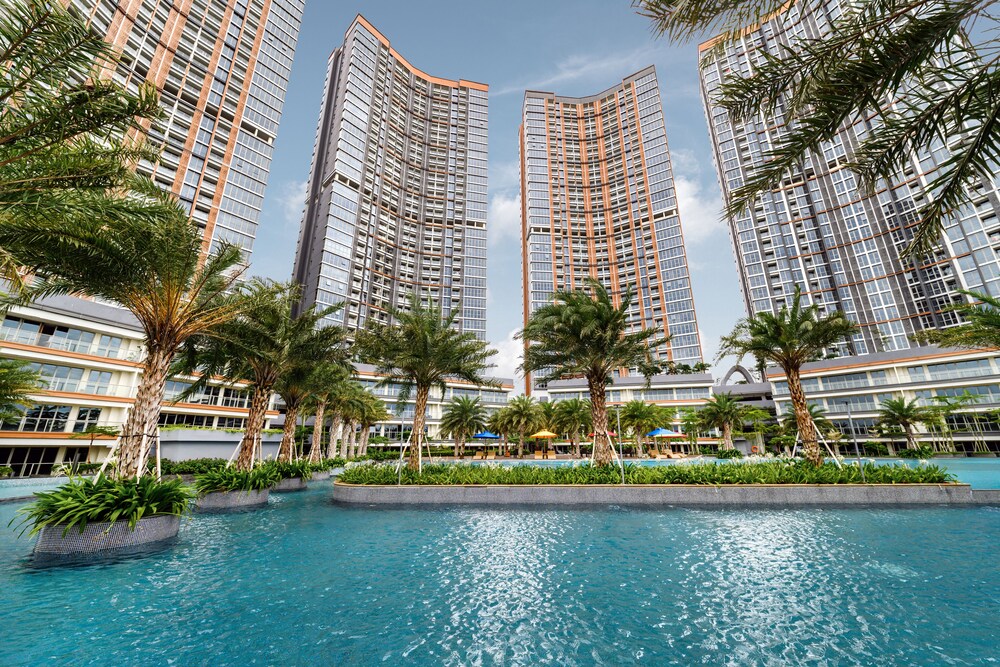 Oakwood Apartments Pantai Indah Kapuk Jakarta Updated Price Reviews Hd Photos Hotels Com