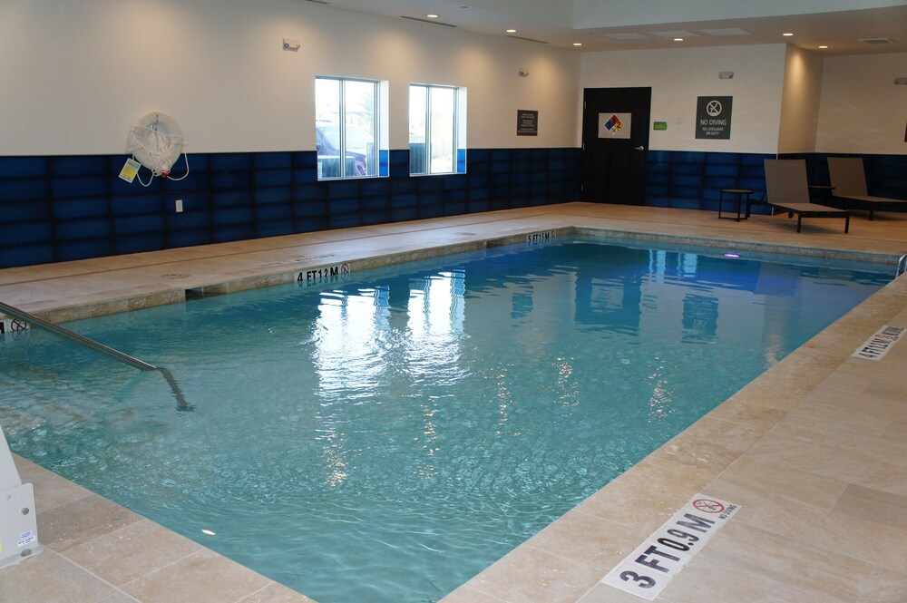 Book La Quinta Inn Suites By Wyndham Texas City I 45 In Texas City Hotelscom