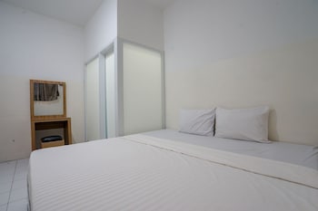 Imagen de SPOT ON 2294 Mega Kost en Palembang