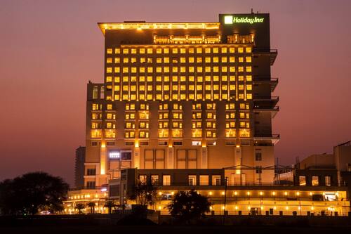 Holiday Inn Gurugram Sector 90 An Ihg Hotel Sector 7 Updated Price Reviews Hd Photos Hotels Com