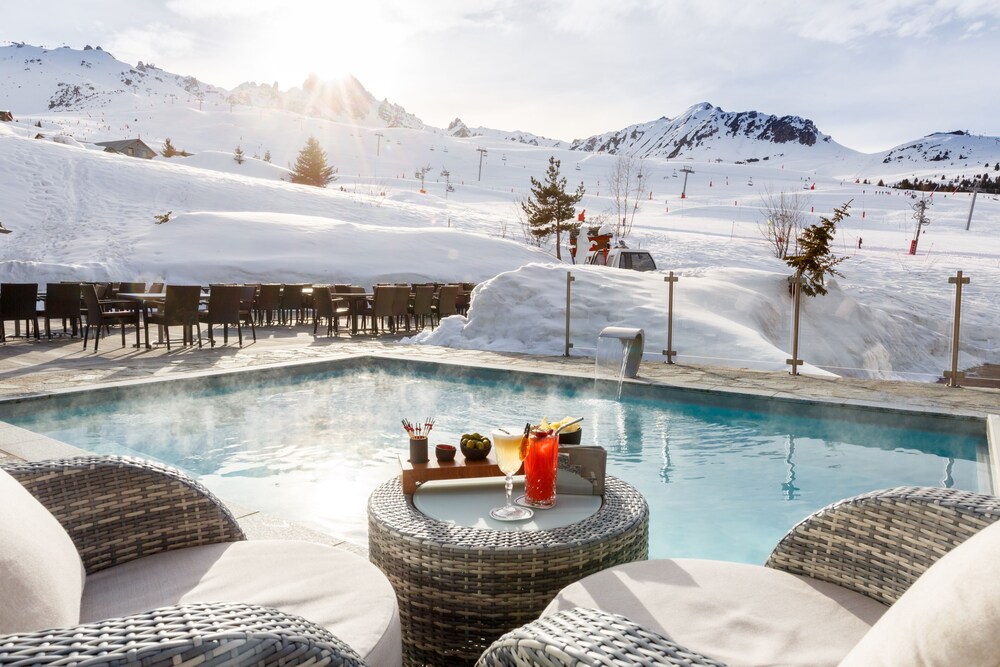 Book Hotel Annapurna In Courchevel Hotels Com