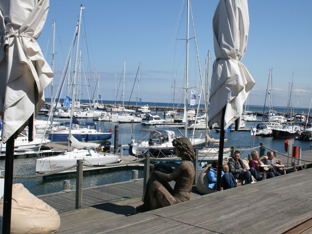 グレースフル アパートメント ウィズ ガーデン イン レリク メックレンブルク レリク の宿泊予約 ホテルズドットコム