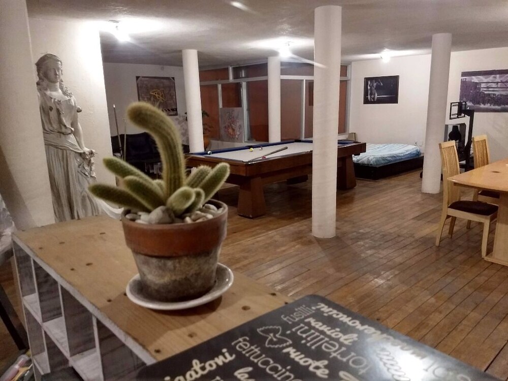 416f12fe_z.jpg?impolicy=fcrop&w=1000&h=6