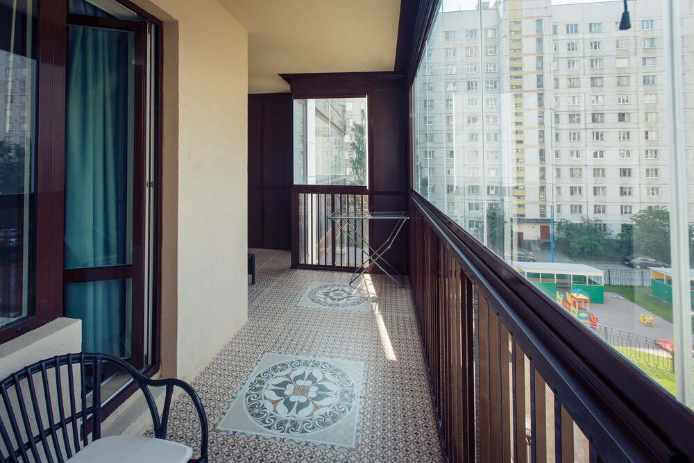 高级公寓 - 阳台