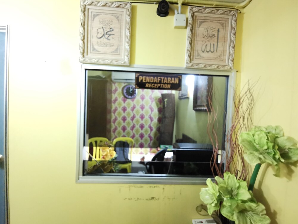 Book OYO 89822 Hotel As Salam in Kuala Terengganu  Hotels.com